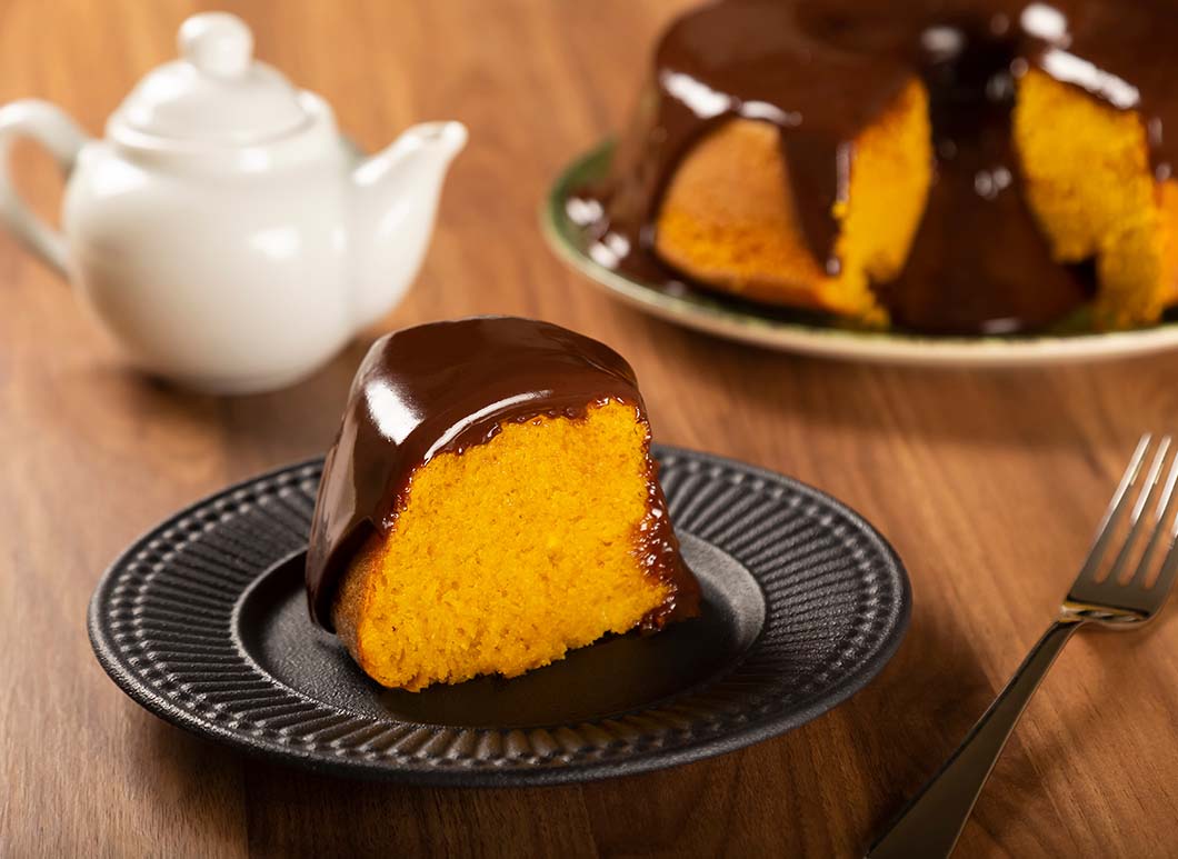 : bolo de cenoura, cobertura de chocolate, receita de bolo de cenoura com cobertura de chocolate