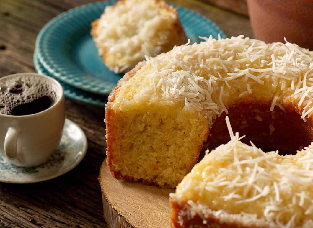 bolo de coco, receita de bolo de coco, bolo de coco caseiro
